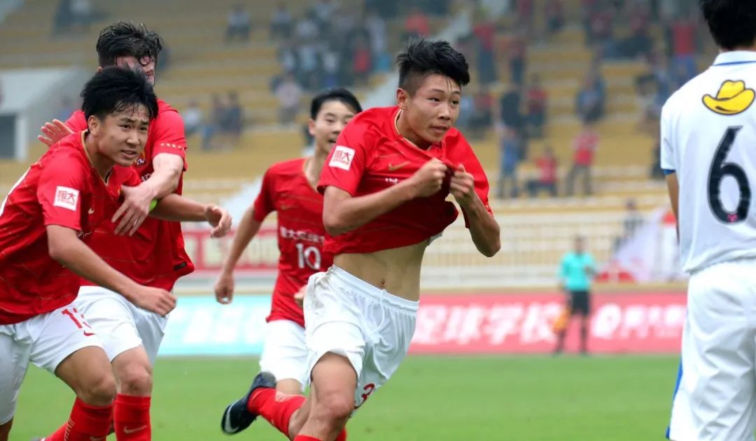 青训体系成果初现,本土新秀闪耀赛场