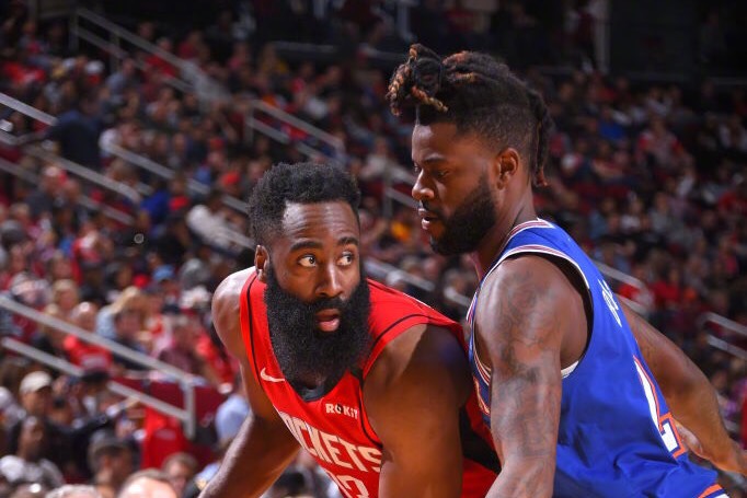  哈登准三双掌控节奏，快船主场轻取黄蜂队